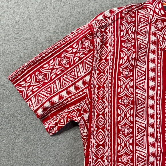 Tommy Bahama Shirt Men XXL Tall Seersucker Red Tribal Hawaiian Button Front - Picture 2 of 9